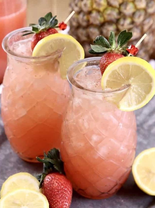 Pineapple Vodka Strawberry Spritzer Delight