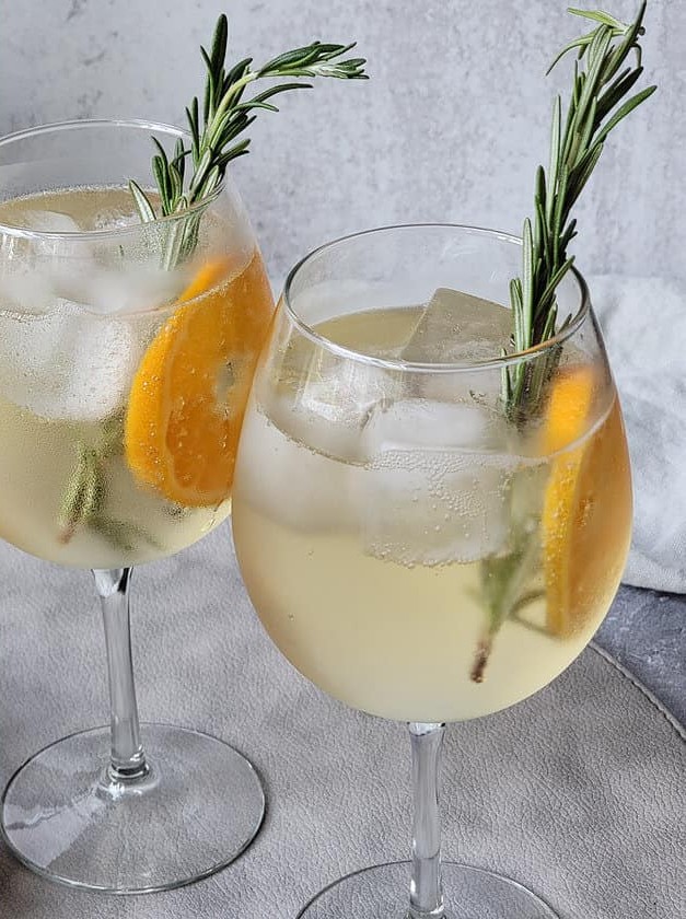 Portuguese Beachside Cocktail Delight