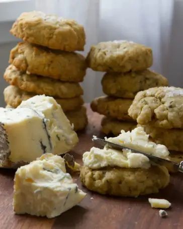 Cheesy Butter Biscuit Indulgences