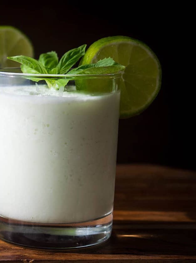 Basil Kiss: A Refreshing Brazilian Vodka Twist