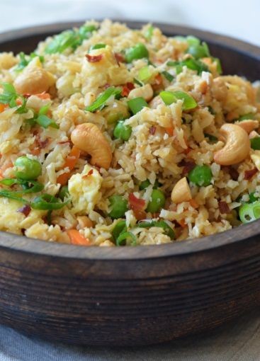 Pan-Seared Halibut with Zesty Lemon Caper Sauce