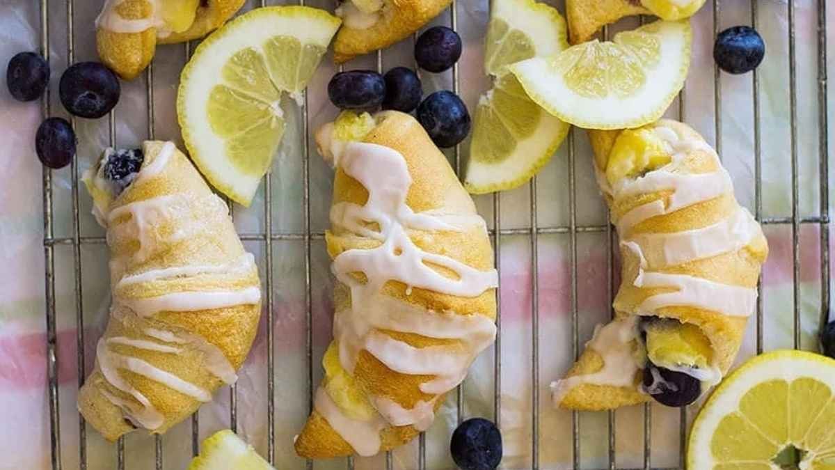 Tangy Lemon Blueberry Crescent Cheesecakes