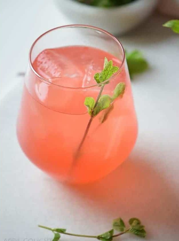 Watermelon Sparkler: Refreshing Summer Drink