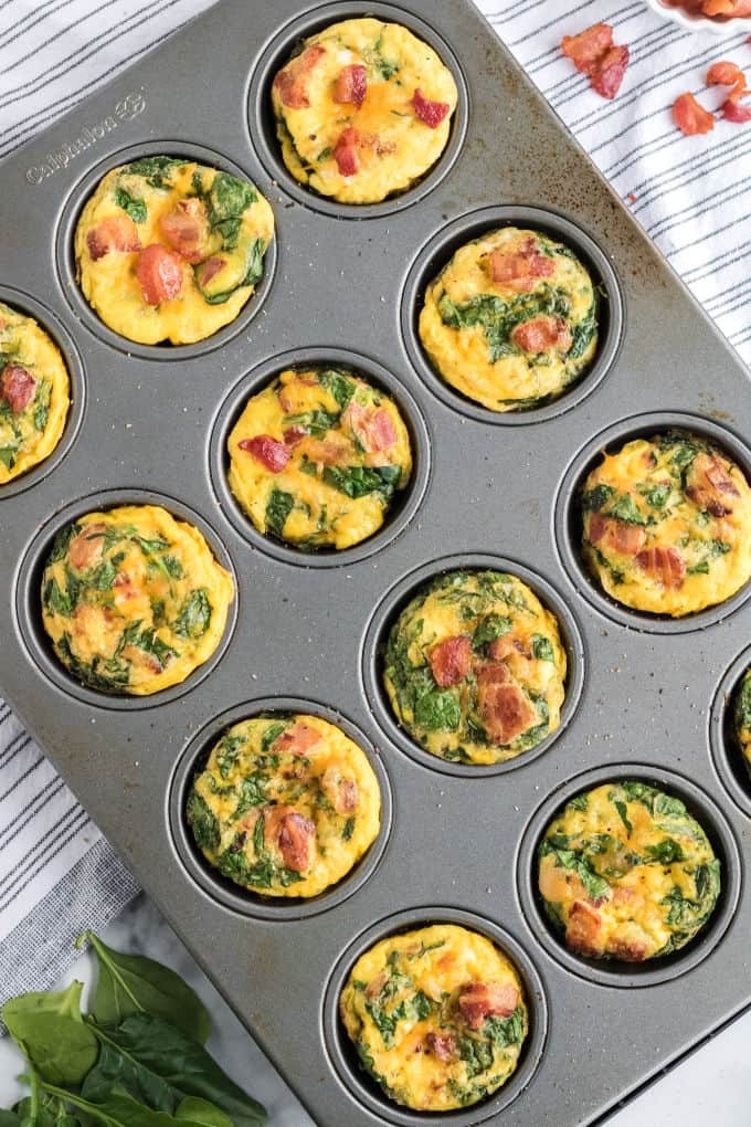 Cheesy Spinach Egg Muffin Bites