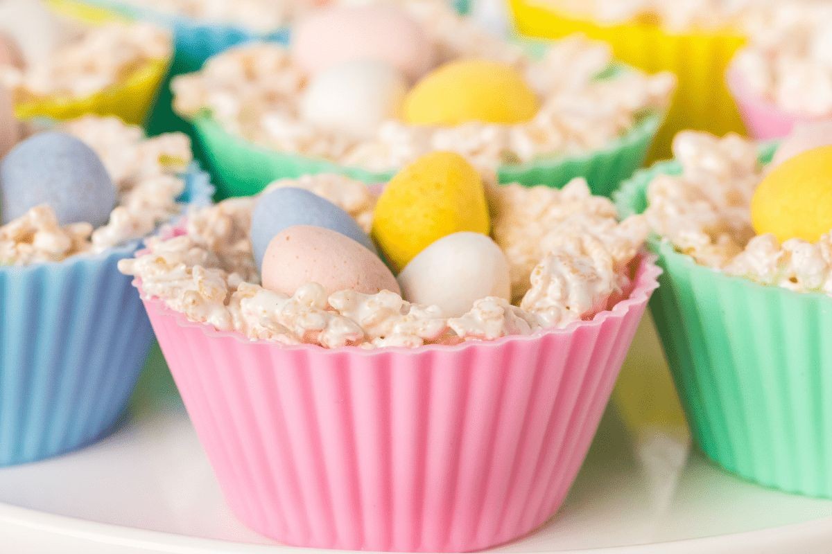 Simple Rice Krispie Treats for Easter