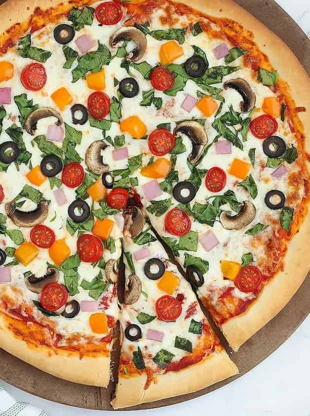 Fresh Veggie Crust Delight
