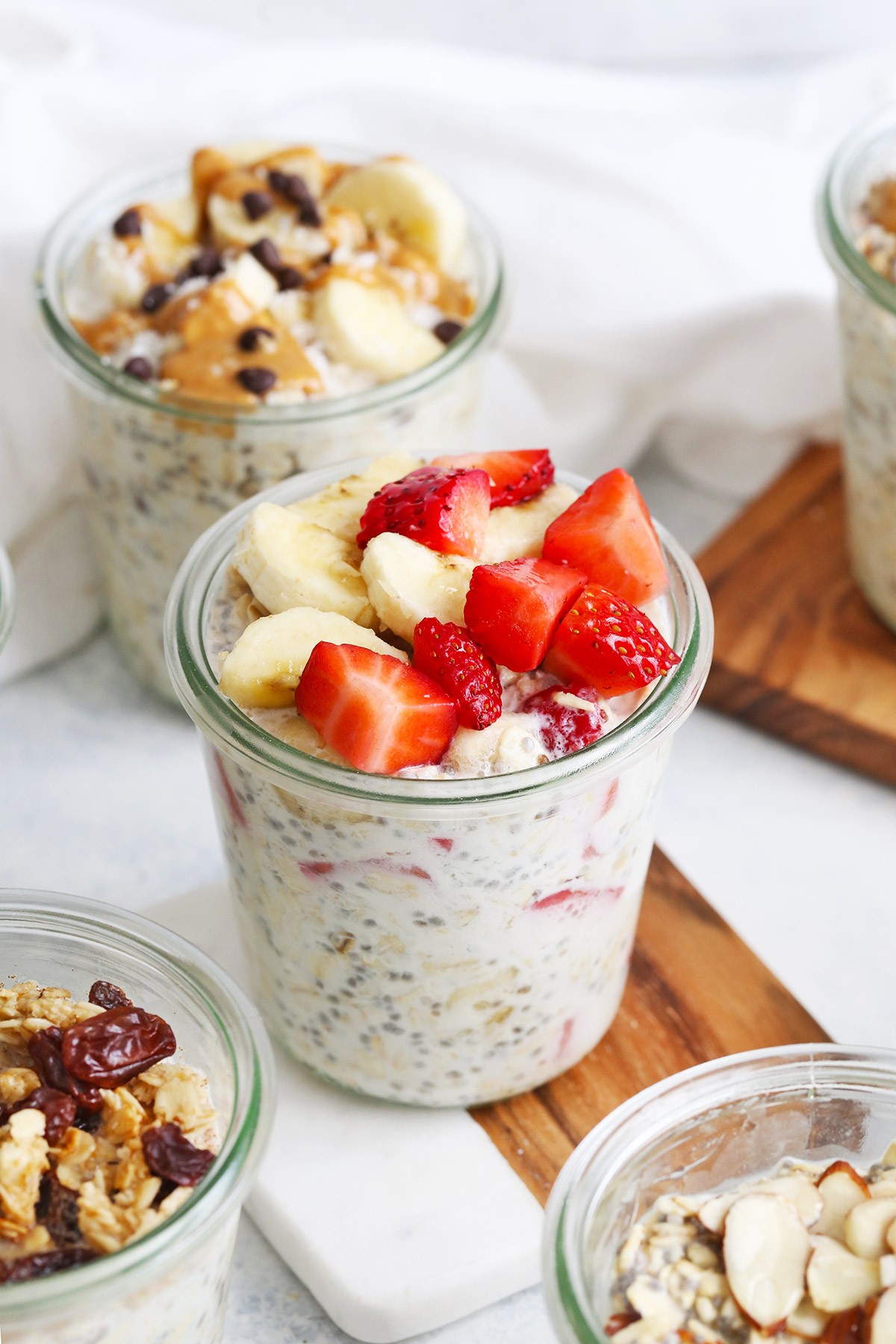 Easy Strawberry Banana Oatmeal Mornings