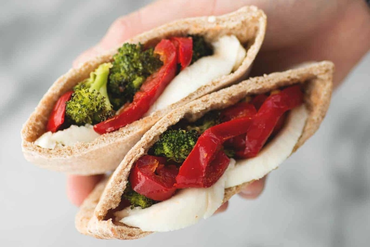 Broccoli Charred Delight Melted Mozzarella