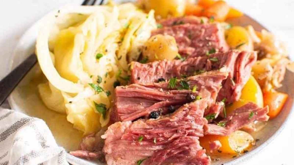 Instant Pot Corned Beef And Cabbage