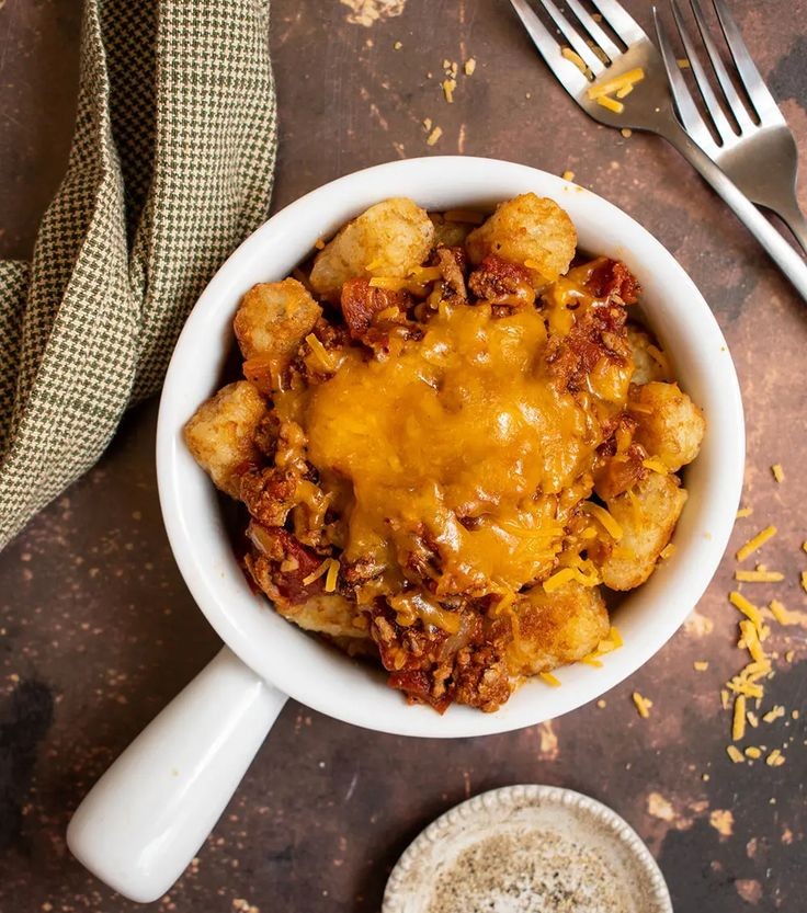 Easy Chili Tortilla Layer Bake