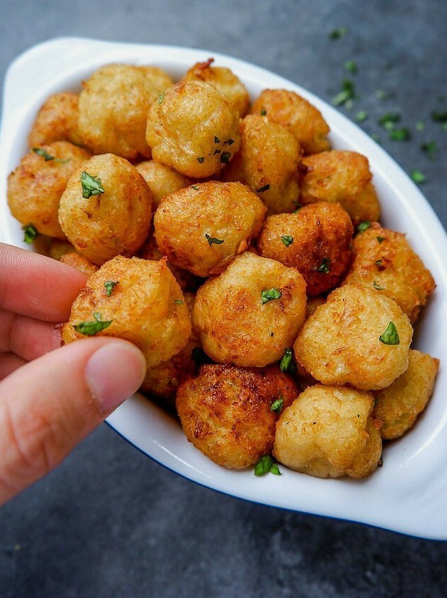 Cauliflower Bites - A Crispy Vegan Delight