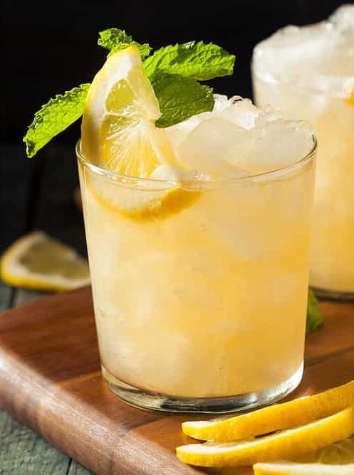 Whiskey Muddle Refreshment