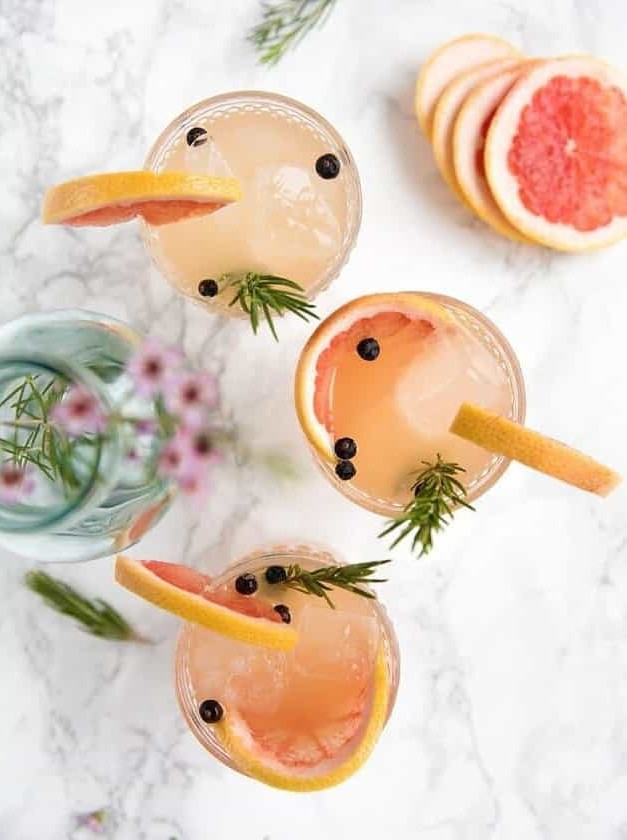 Grapefruit Elderflower Gin Fizz Delight