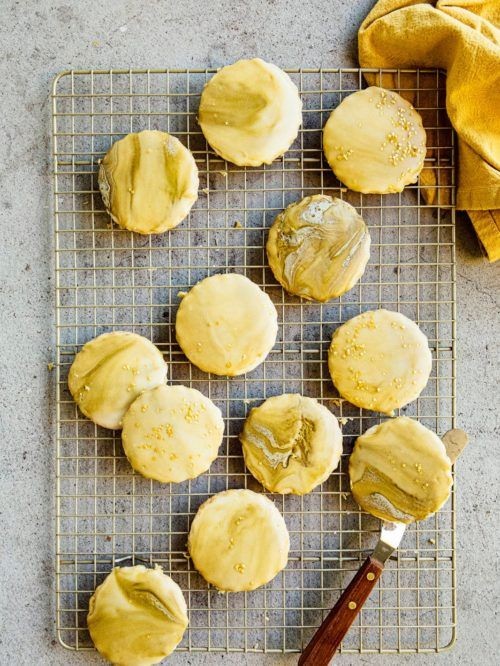 Spiced Rum Pear Delight with Crunchy Glaze