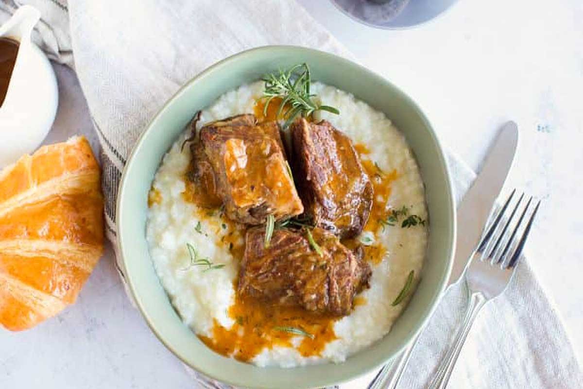Easy Fall-Off-The-Bone Short Ribs