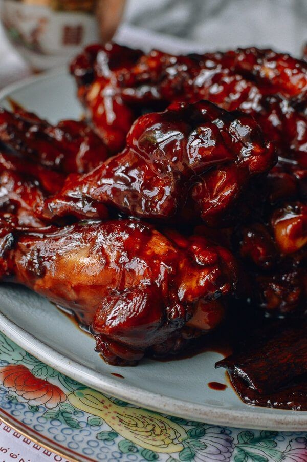 Bacon-Wrapped Chicken Wings with Maple Chili Kick