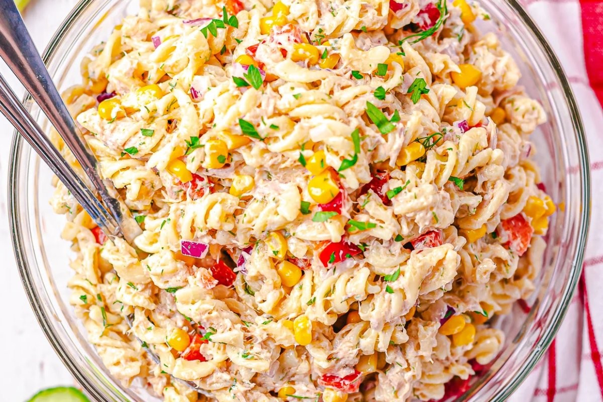 Creamy Tuna Veggie Pasta Delight