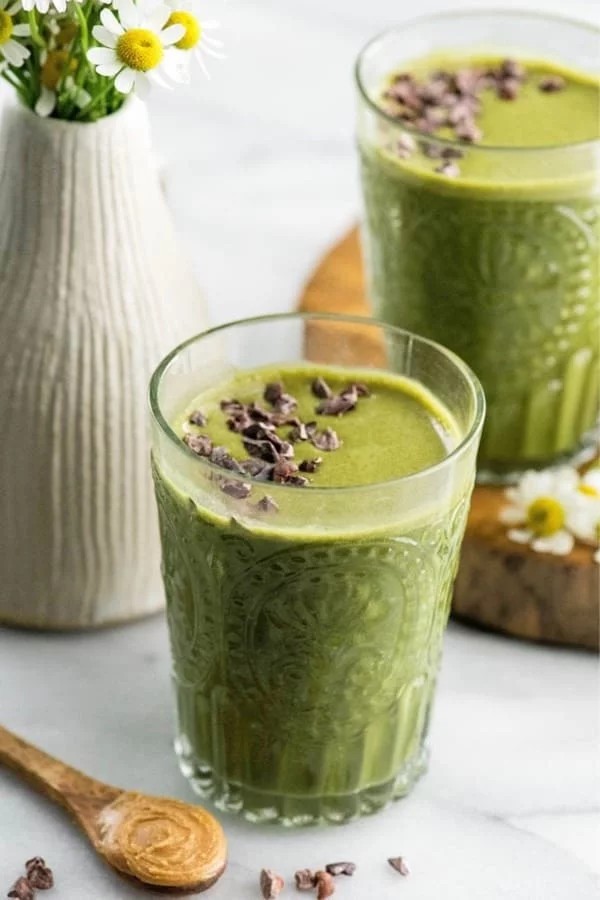 Green Smoothie Bliss with Chocolate Twist