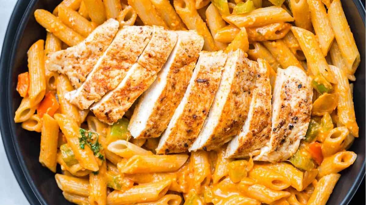 Cajun Chicken Pasta with Rich Cream Sauce