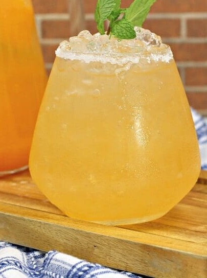 Cantaloupe Summer Spritz with a Twist