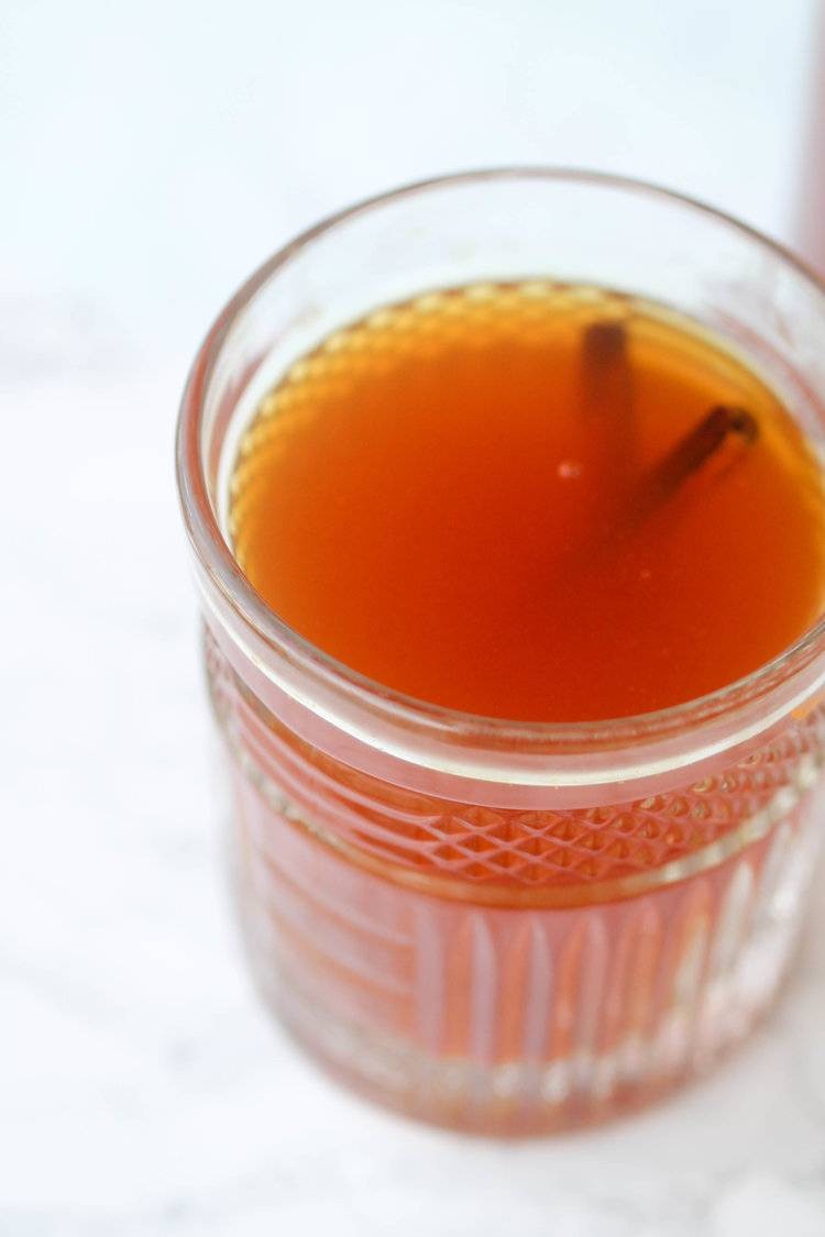 Aromatic Spiced Hydration at Home