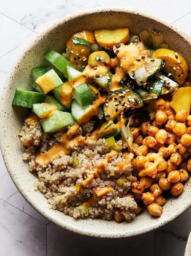 Vegan Quinoa Bowl with Chickpea Delights