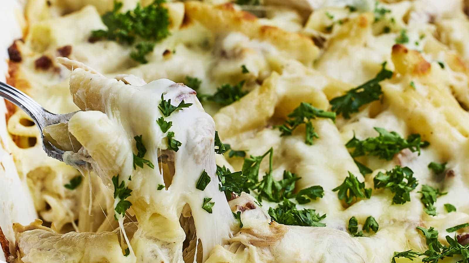Creamy Chicken Bacon Ranch Delight Pasta