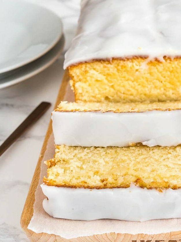Lemon Zest Pound Cake Delight