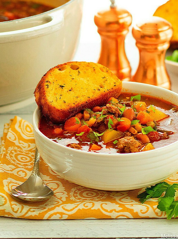 Hearty Beef & Veggie Soup Stew