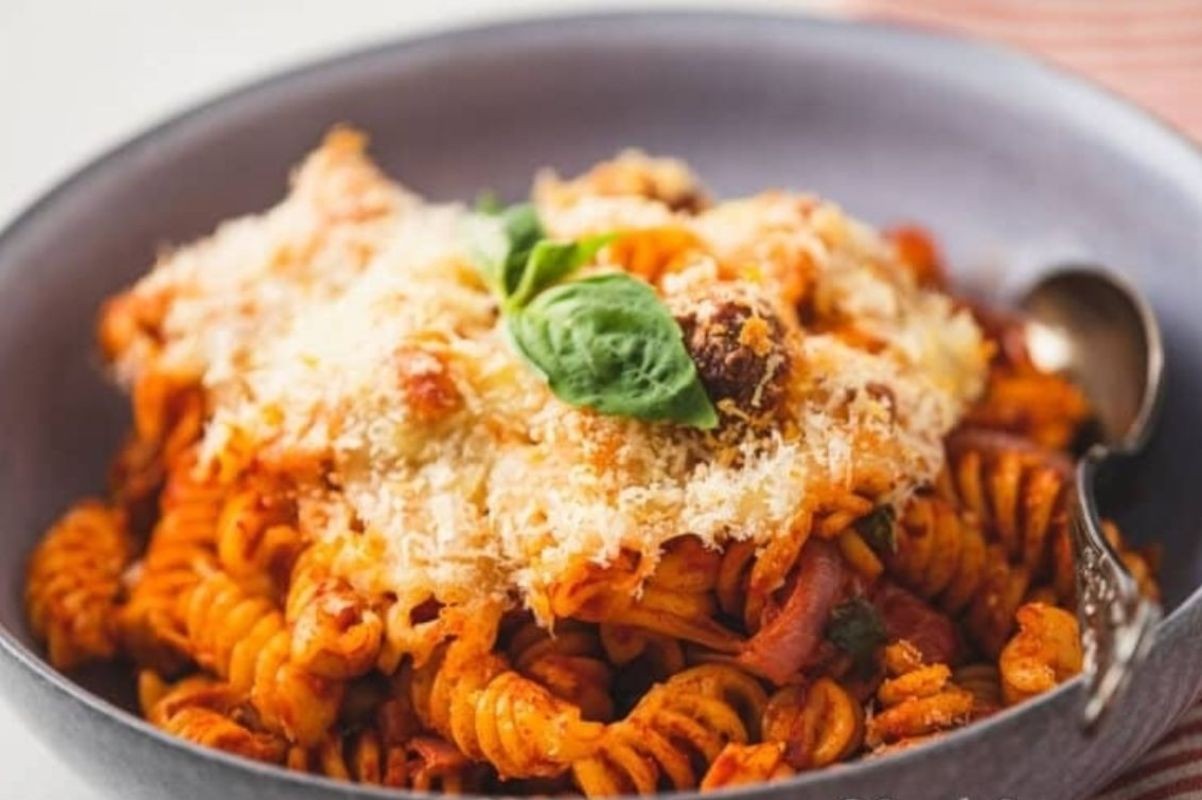 Hearty Sausage Pasta Casserole