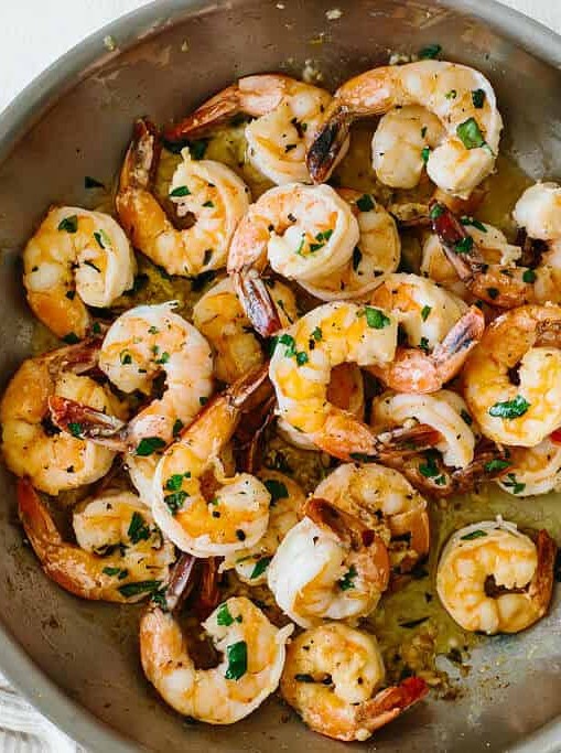 Quick Garlic Shrimp in Melted Butter Sauce