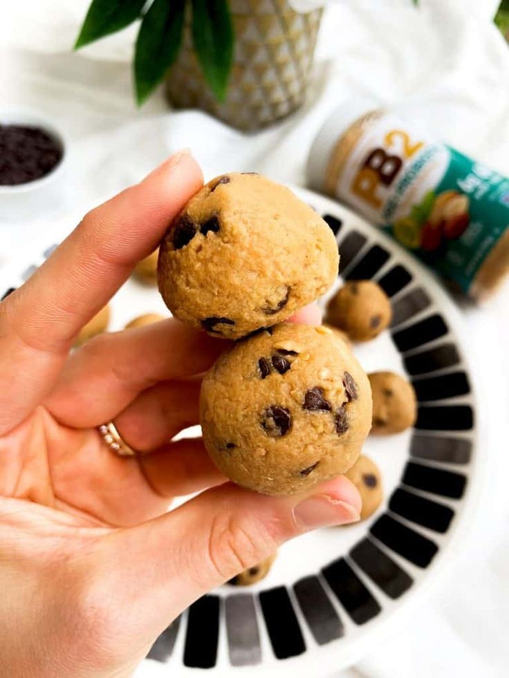 Sweet Peanut Butter Apple Delight