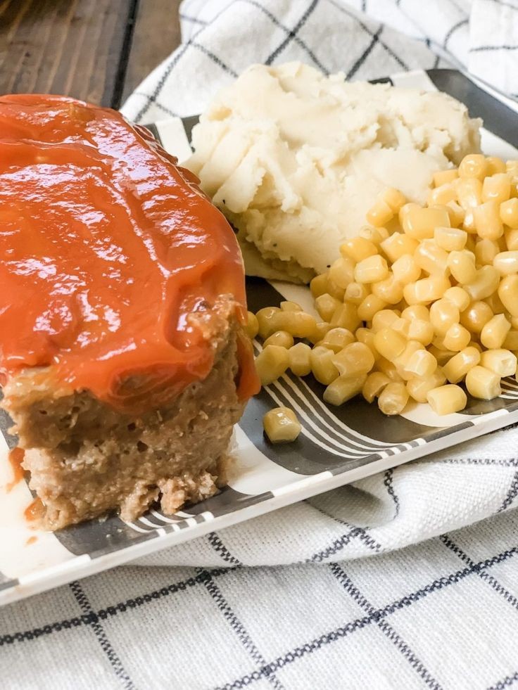 Beefy Italian Pasta Bake with Cheddar