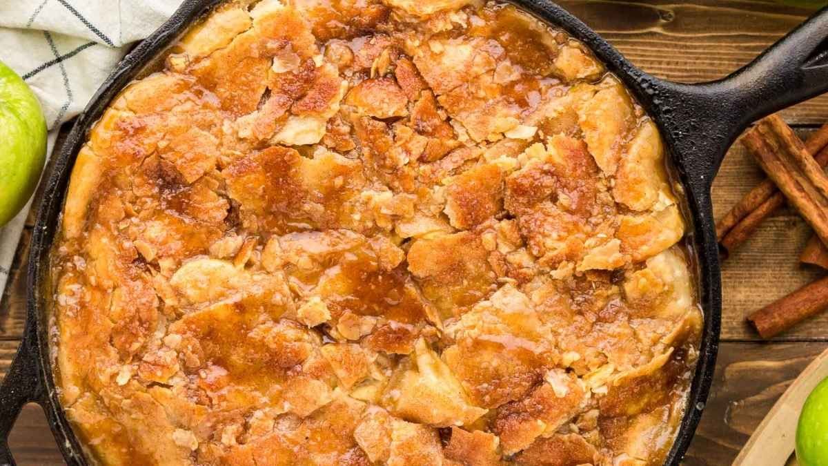 Cinnamon Sugar Apple Pie Crust Delight