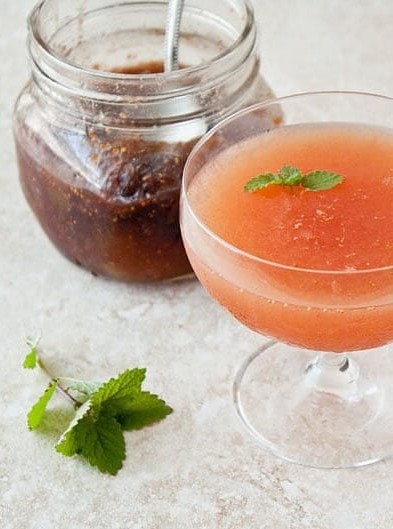 Spicy Rye & Fig Holiday Delight