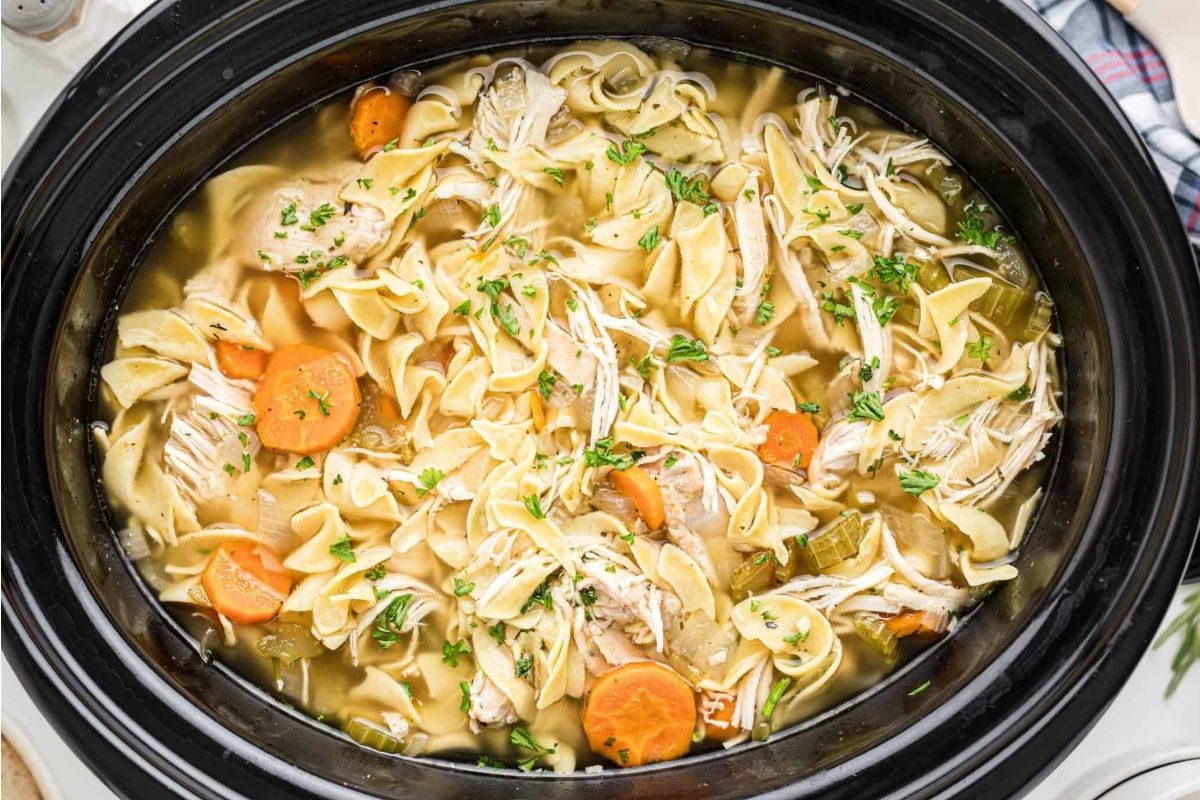 Quick Comforting Crockpot Chicken Noodle Soup