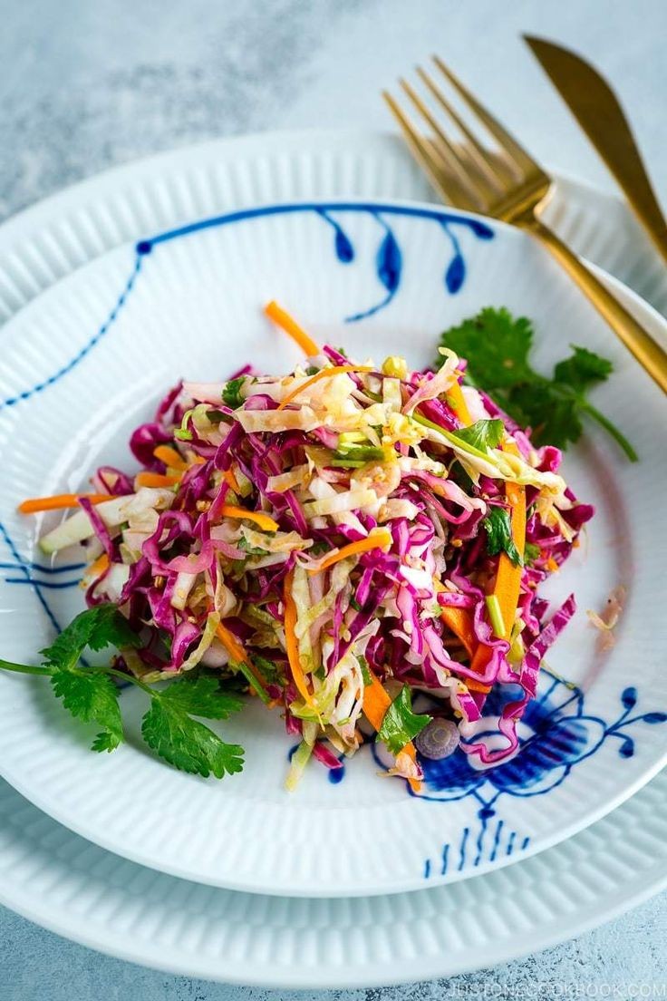 Crispy Kohlrabi and Apple Salad