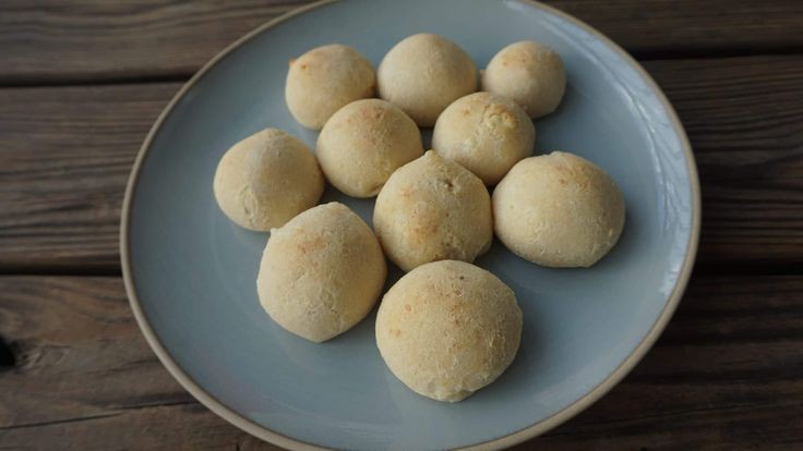 Mozzarella Colombian Corn Bread Rolls