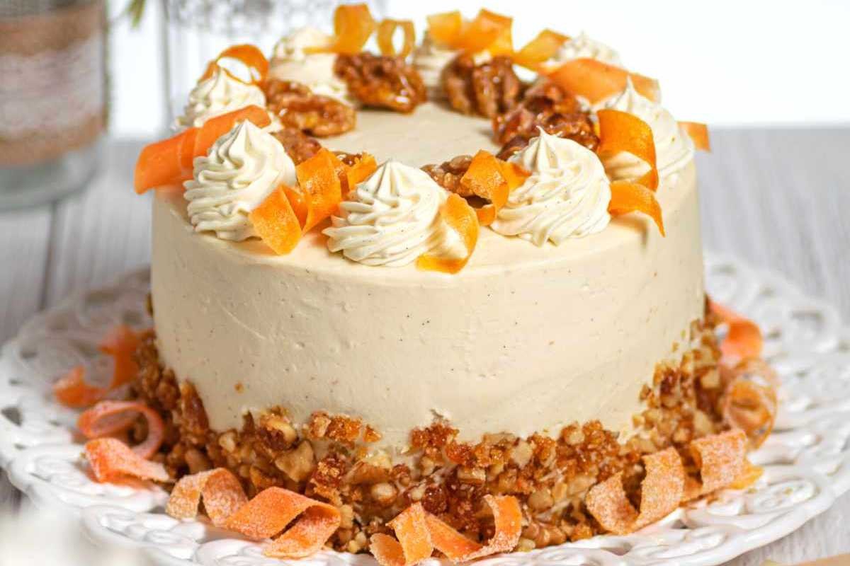 Moist Mini Carrot Cake with Creamy Frosting