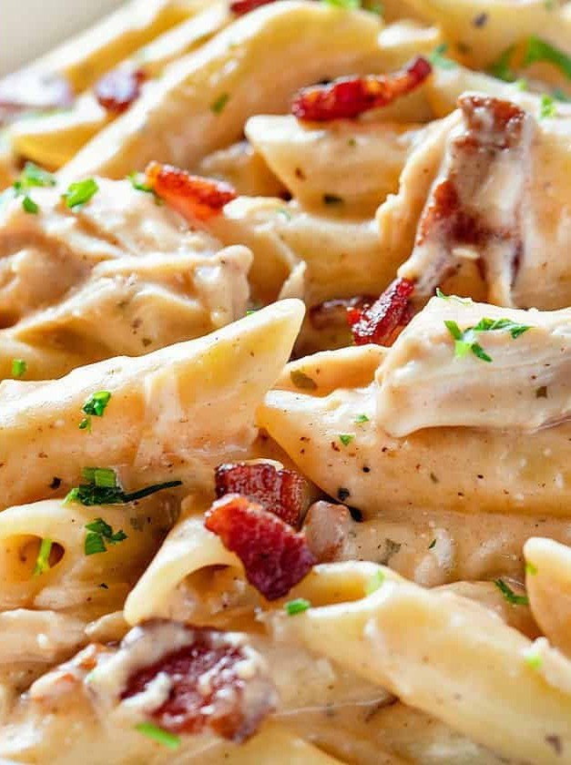 Ranch Chicken Pasta Bake Delight