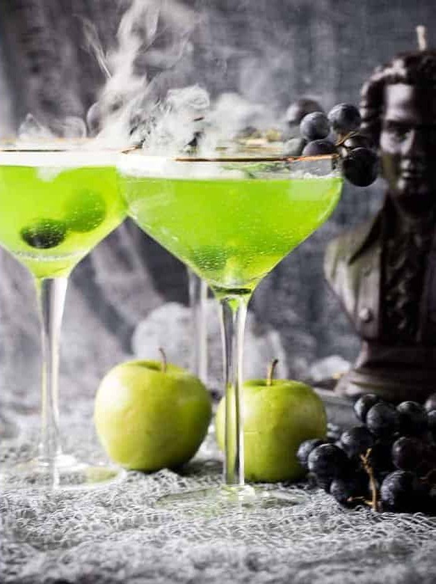 Wicked Green Appletini for All Hallows