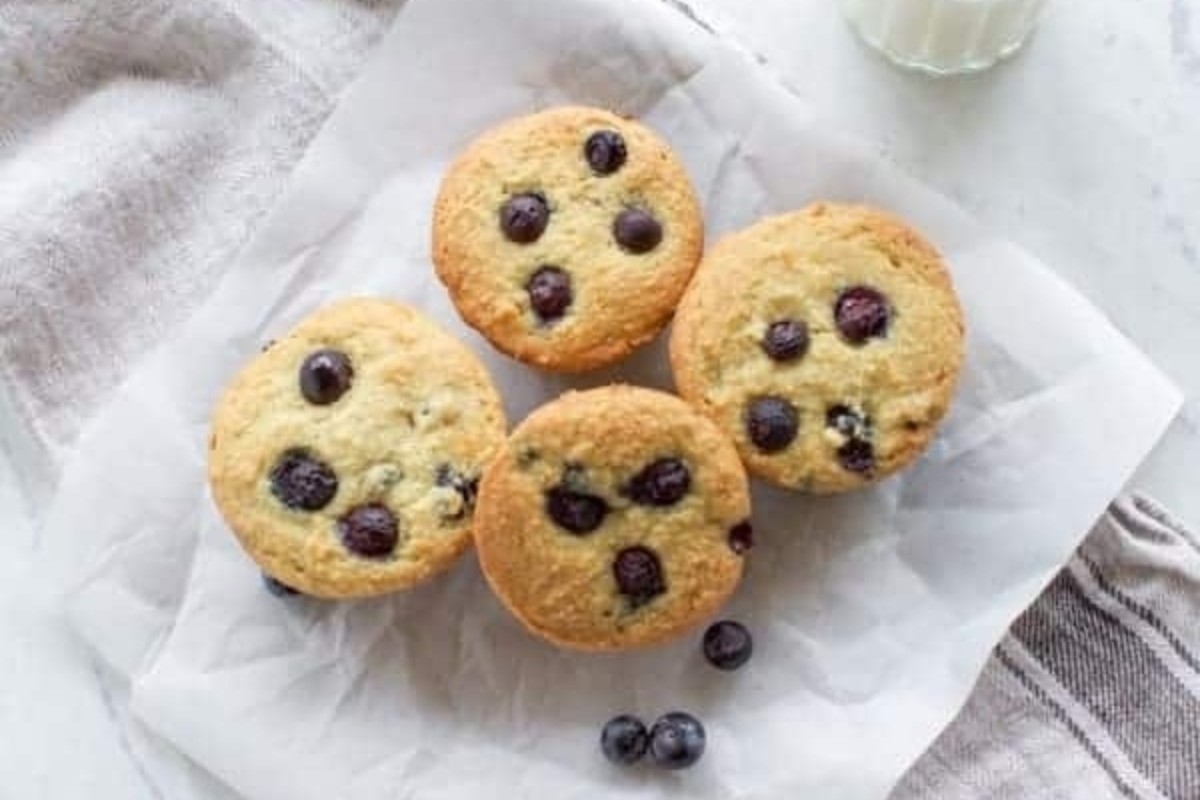 Fresh Keto Blueberry Muffin Bites