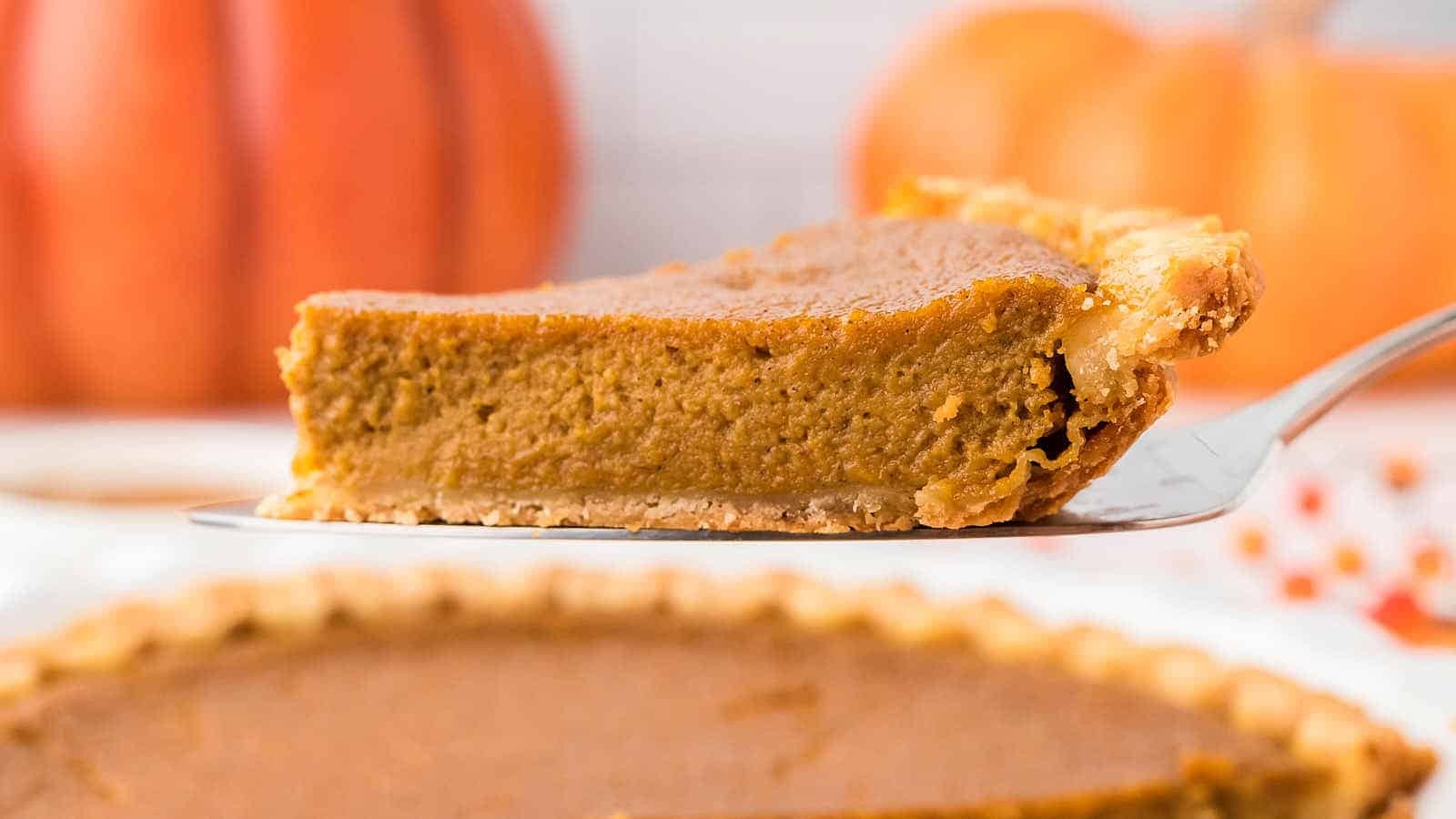 Simple Canned Pumpkin Pie Recipe