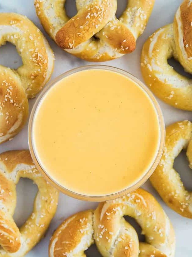Quick Cheese Dip for Pretzel Lovers