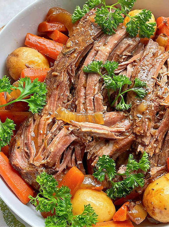 Tender Sirloin Roast Slow Cooker Recipe