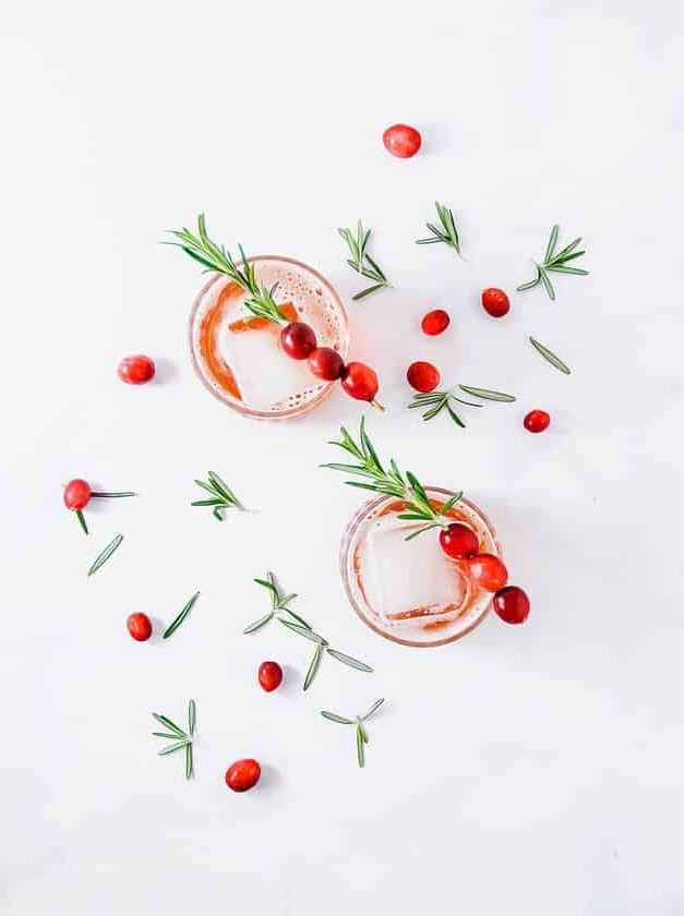 Prosecco Cranberry Holiday Cocktail Delight