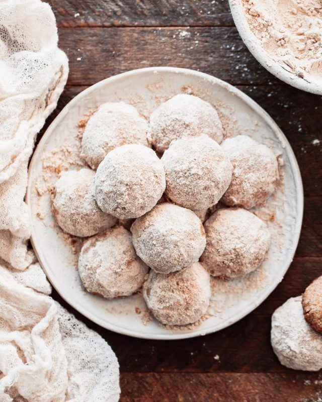 Easy Vegan Blondie Treats