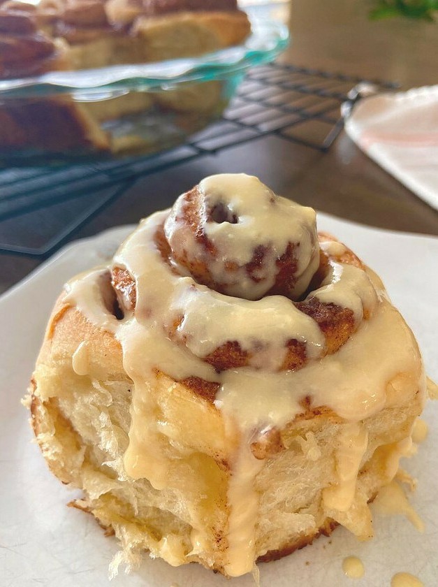 Soft Cinnamon Buns with Sourdough Twist