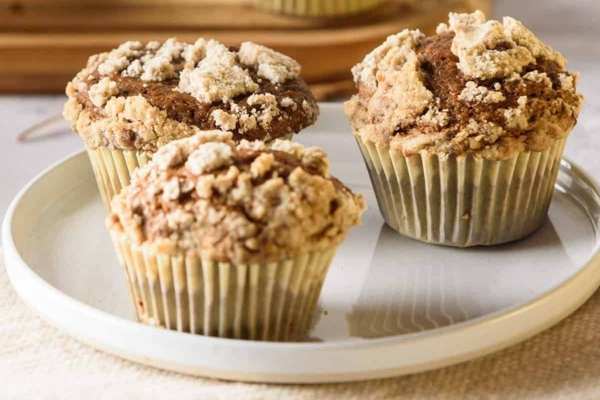 Pumpkin Delights with Crunchy Streusel Topping