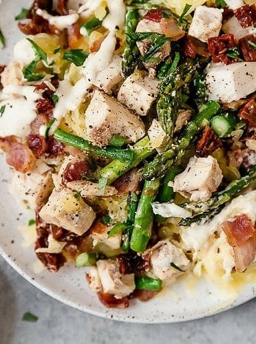 Paleo Creamy Chicken Asparagus Bake